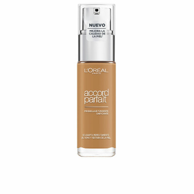 Base Cremosa per il Trucco LOreal Make Up Accord Parfait 5,5N-sun (30 ml)